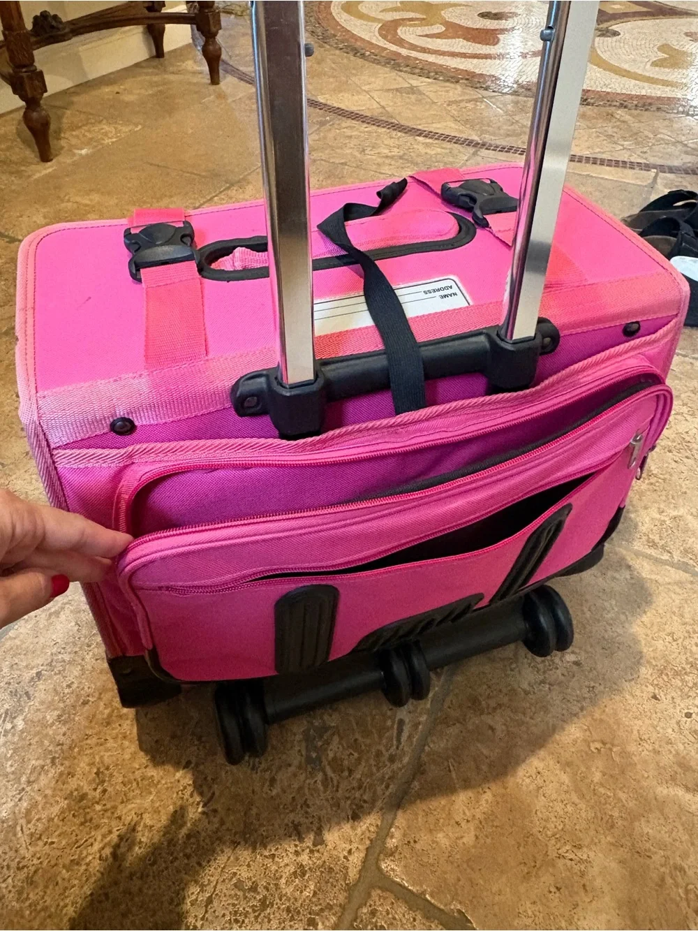 Sanrio Hello Kitty Pink Rolling Suitcase/Luggage Vintage Retro 15”x18”9-1/2”